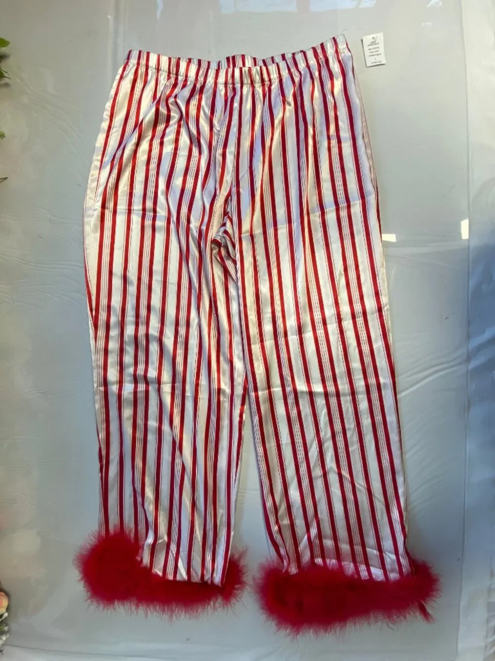 NEW Linea Donatella Gift Wrapper Pajama Set Feather Trim L